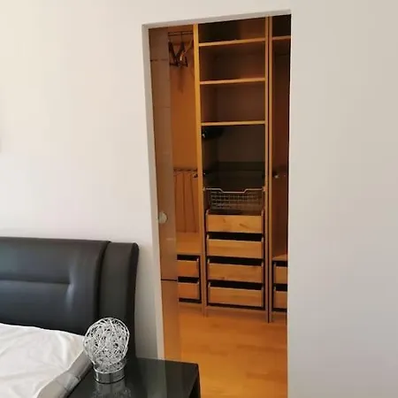 Apartman Grosszuegige Mit Terrasse
