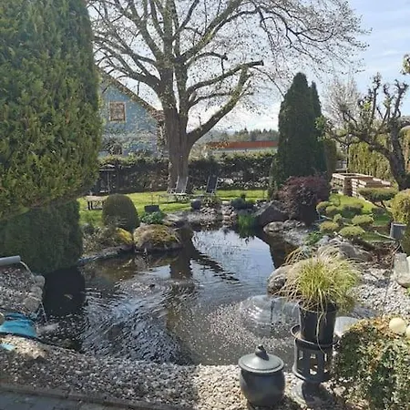 Grosszuegige Mit Terrasse Apartman *
