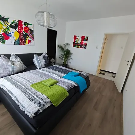 Grosszuegige Mit Terrasse Apartman Zeltweg
