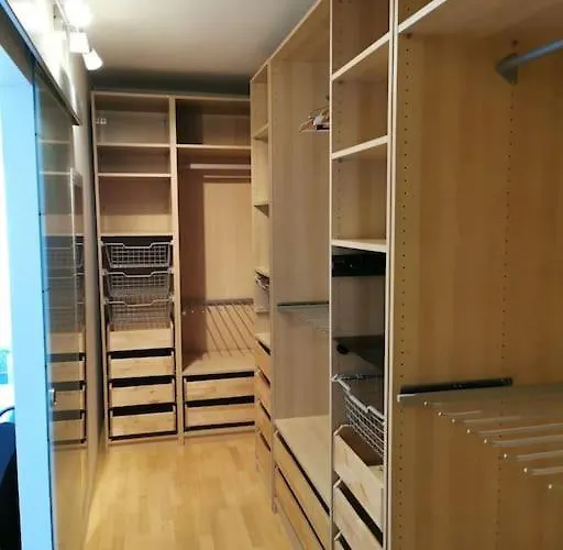 Grosszuegige Mit Terrasse Appartement